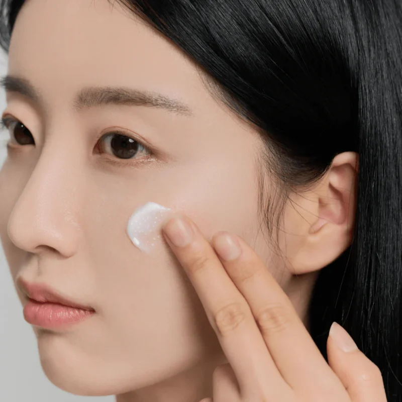 Skin1004 Madagascar Centella Tone Brightening Capsule Cream - Image 3